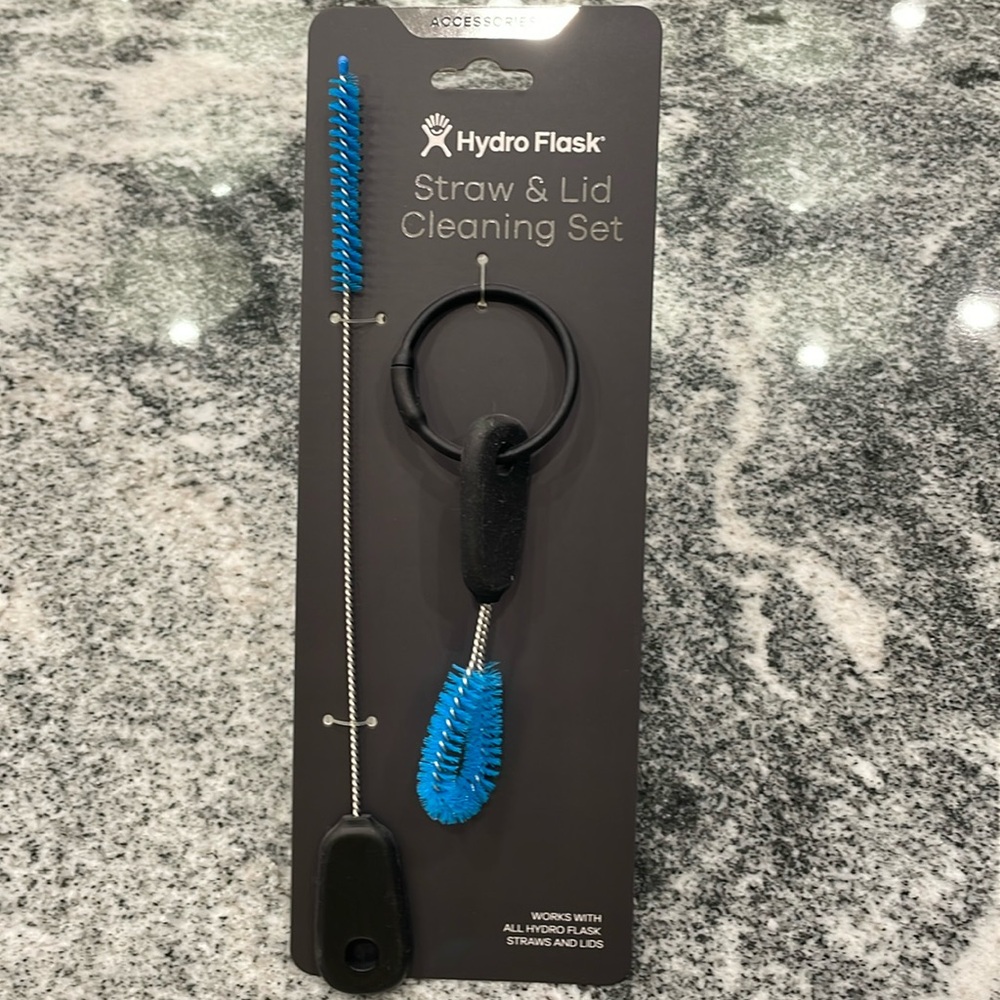 Brand new Hydro Flask straw & cleaning set